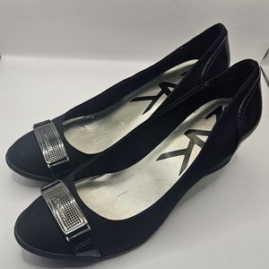 Anne Klein Sport Black Fabric Wedges Sz 9